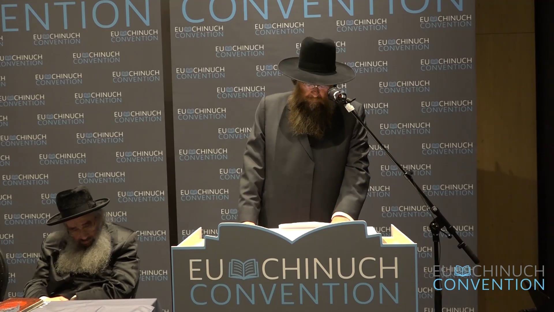 01 - Rav Shmuel Kamenetzky - Rabbi YM Rubinfeld