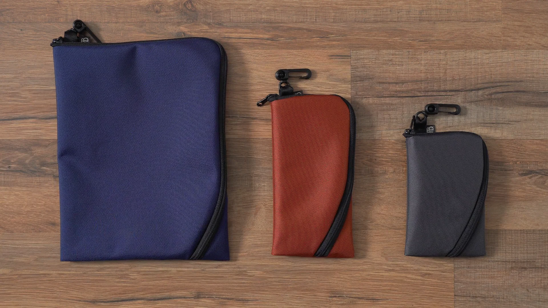 TOM BIHN Ghost Whale Organizer Pouch, L-Shaped Opening
