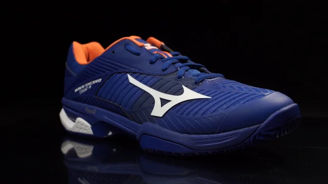 Mizuno wave on sale exceed 3