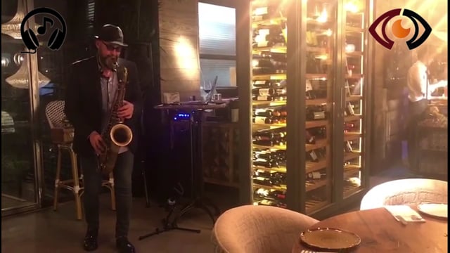 Saxofonista para eventos, amenizaciones y performances. Saxofón en Madrid