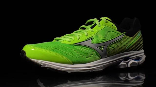 Mizuno wave store rider 22