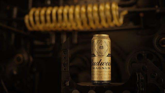 Budweiser Magnum — Animal