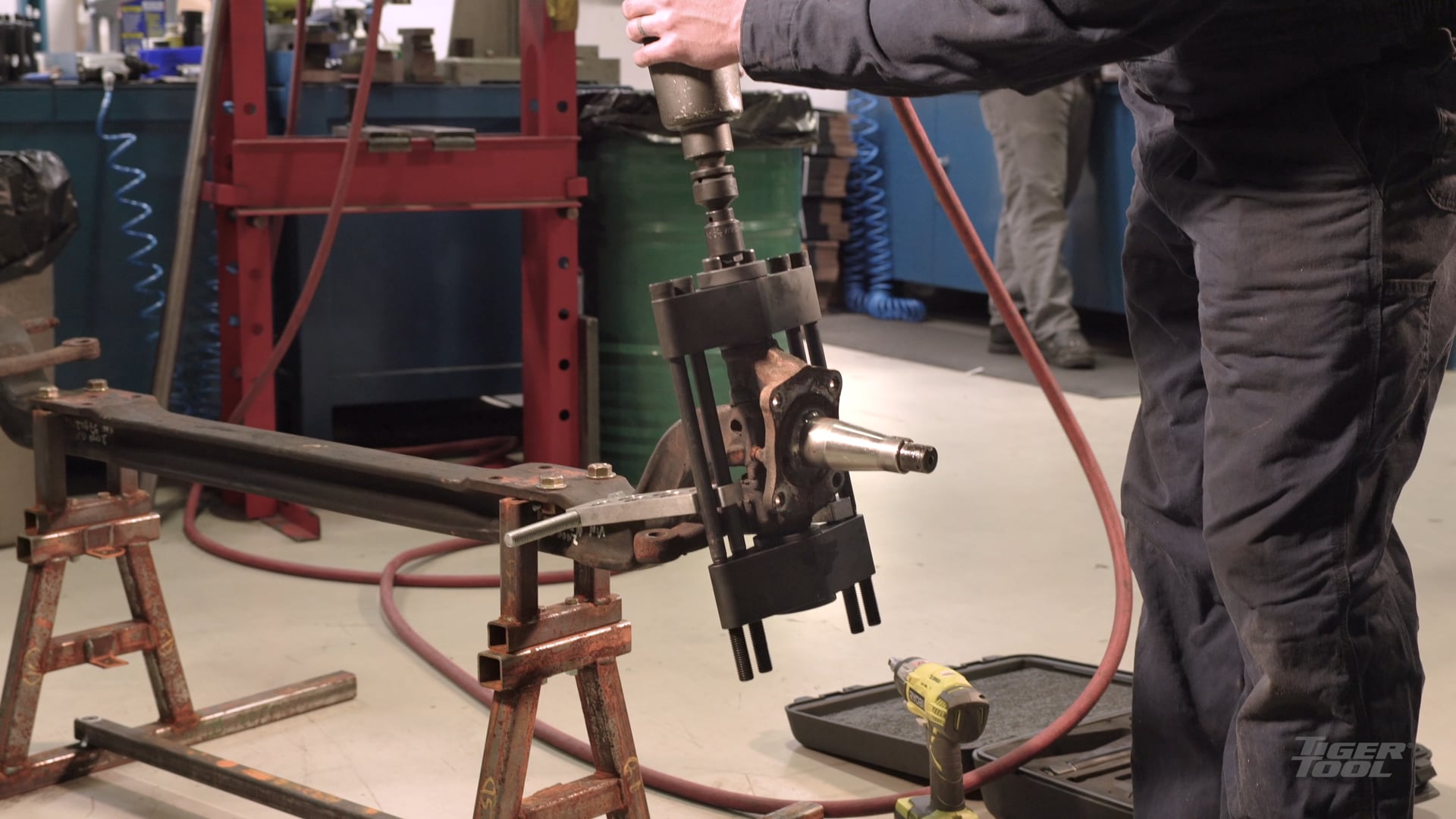Video of Tiger Tool Heavy Duty King Pin Press