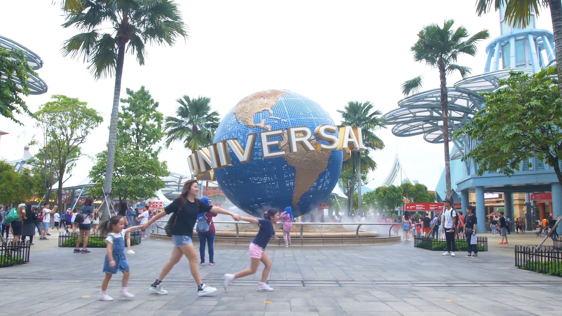 Resort World Sentosa Singapore - Family Campaign