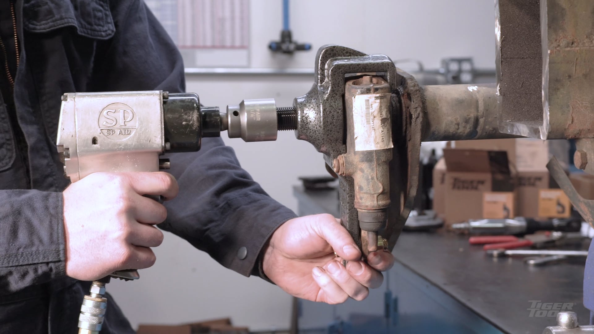 Video of Tiger Tool Rockwell Slack Adjuster Puller