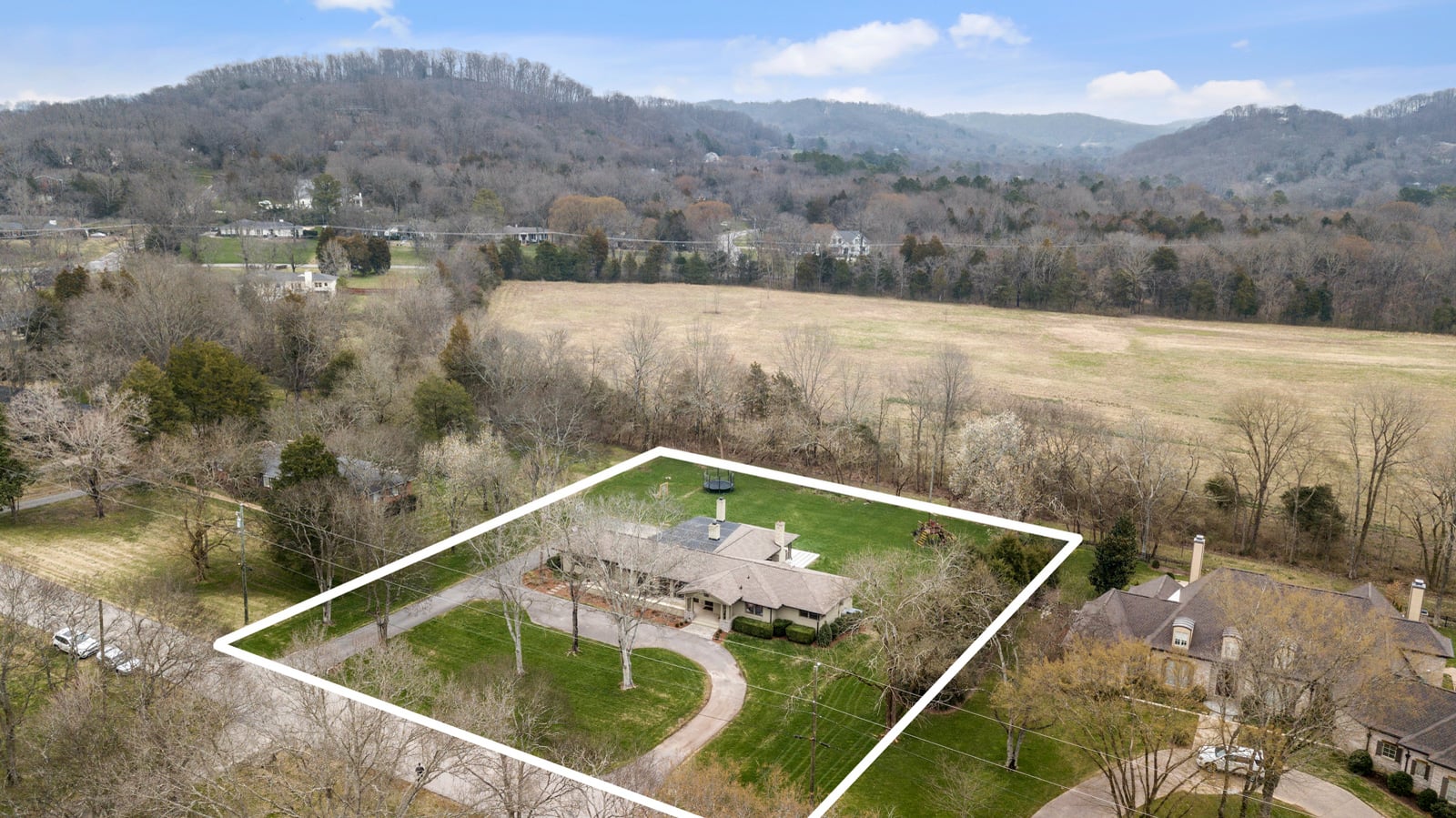 2020 Earlington Dr, Nashville, TN 37215 on Vimeo