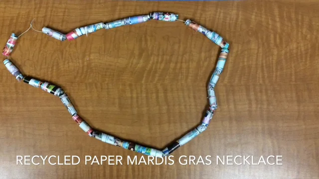 DIY Paper Mardi Gras Beads