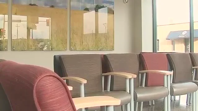 Watch how Family Healthcare Clinic uses RTLS for workflow management