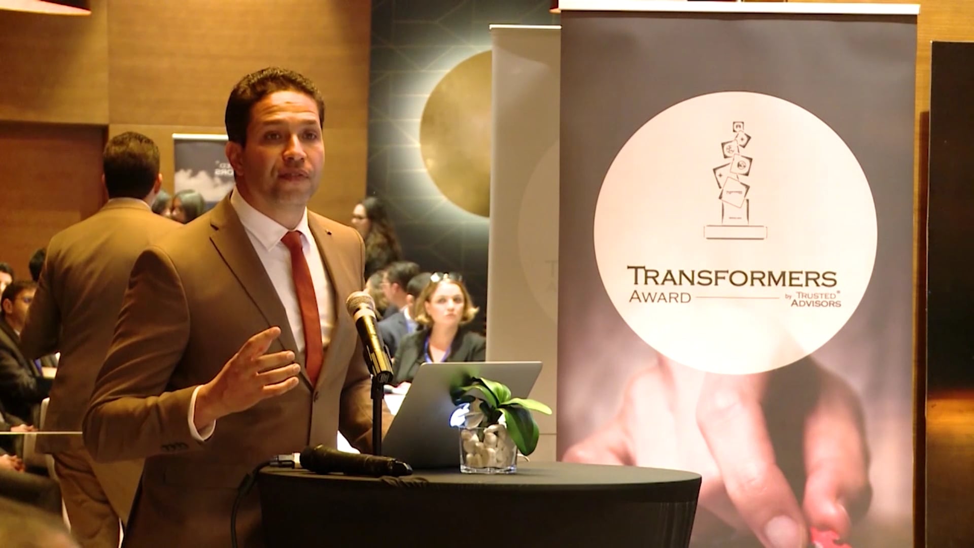 Transformation: Éviter l’unique effet « événementiel promotionnel » autour de la fédération des écosystèmes "startups"