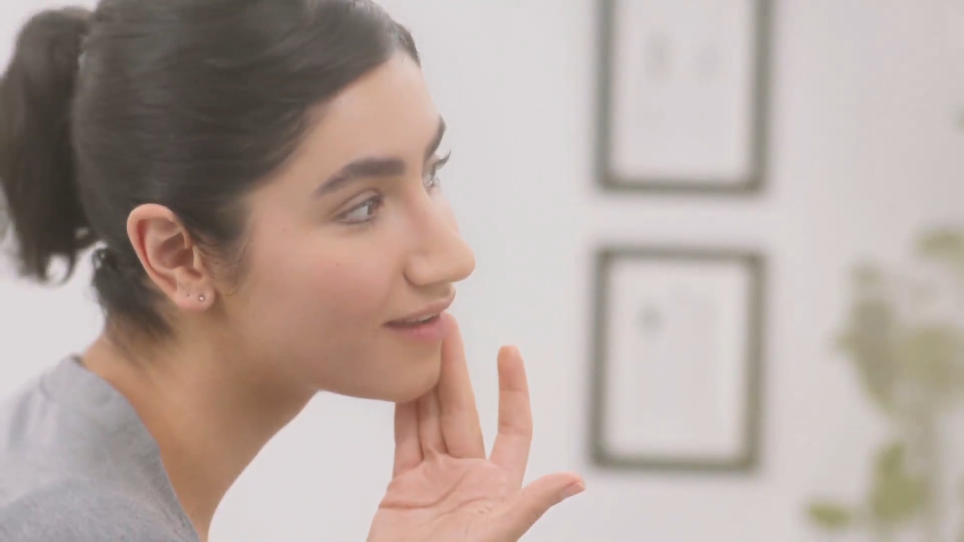 Exuviance Face Polish