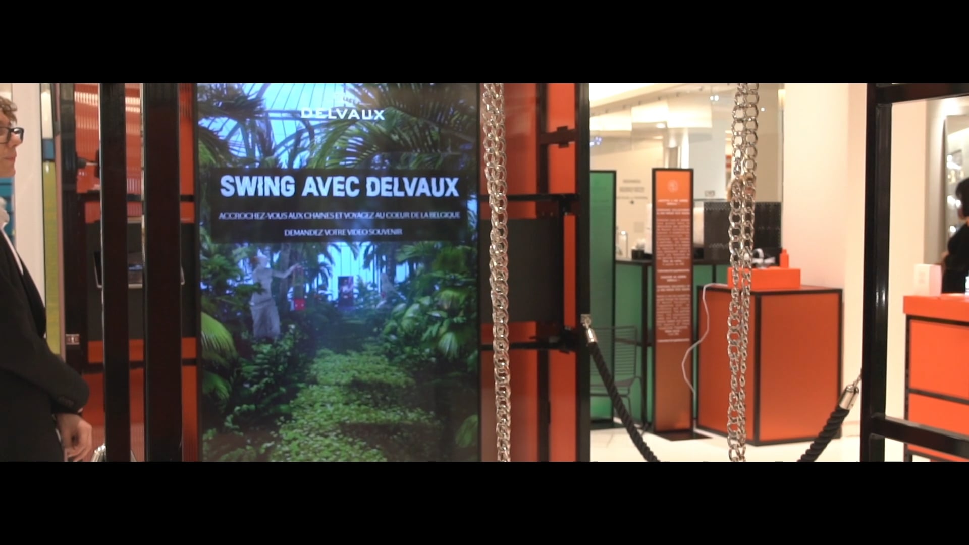 SWING AVEC DELVAUX