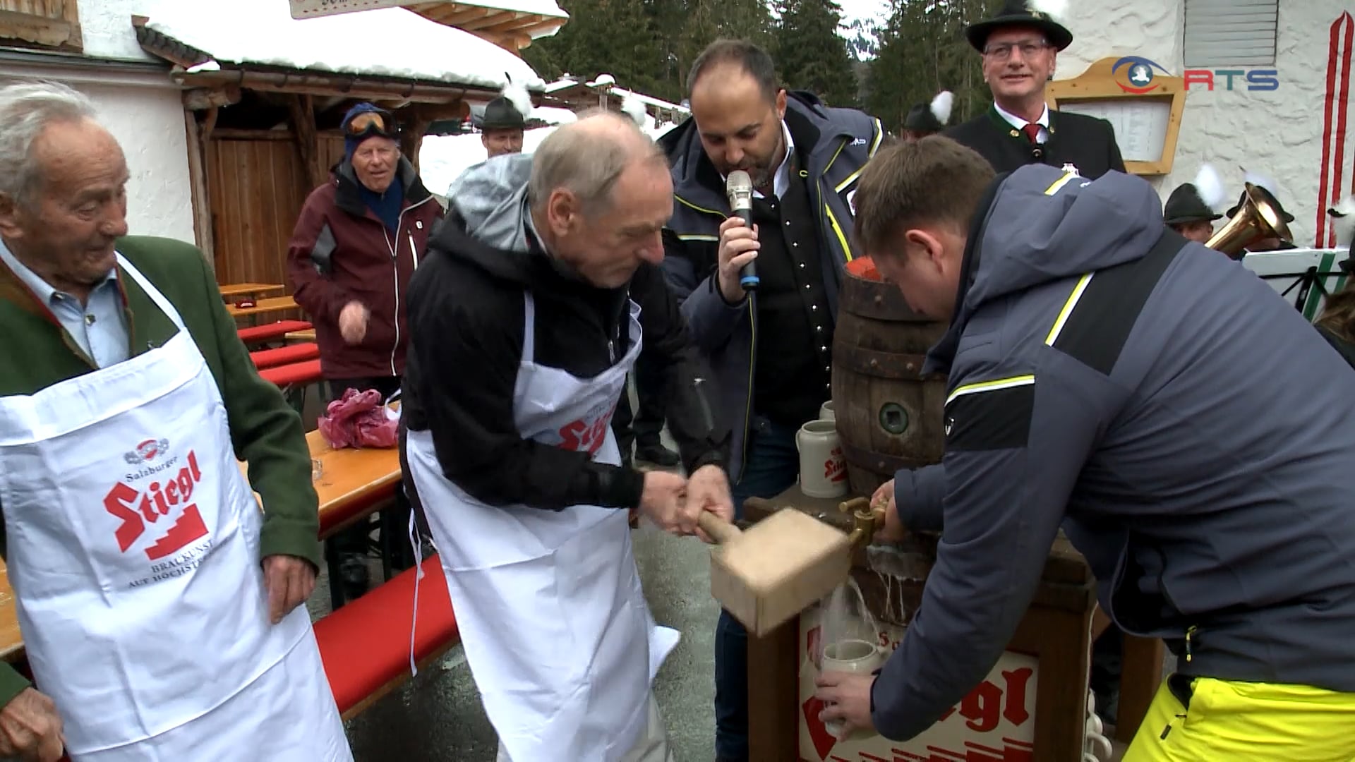 40-jahre-und-drei-generationen-spaeter-das-aeroplanstadl-in-bad-hofgastein