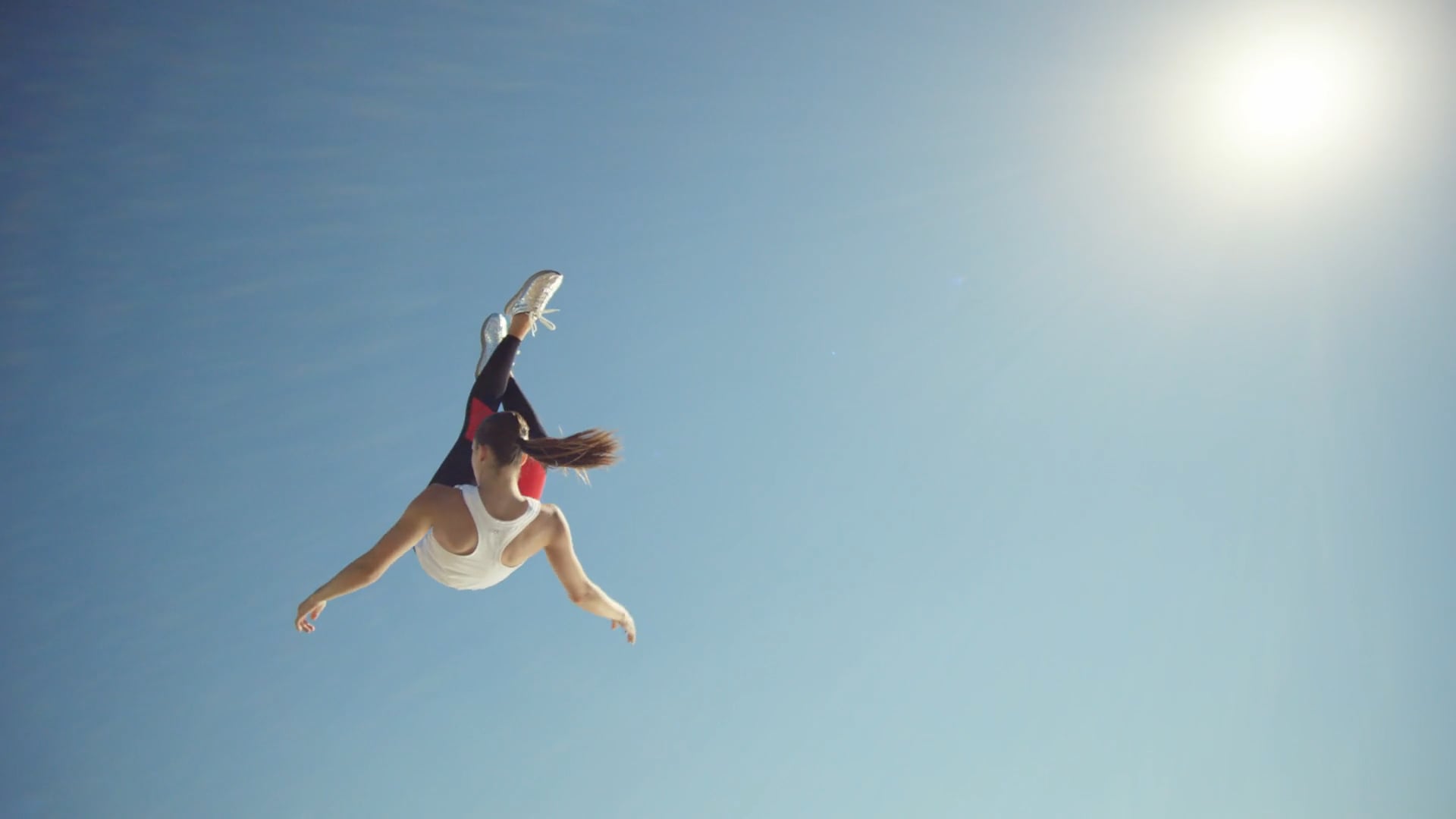 Calvin Klein - Performance