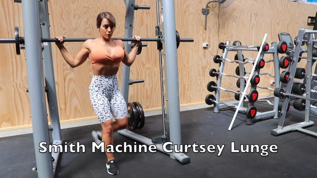 Smith Machine Lunge