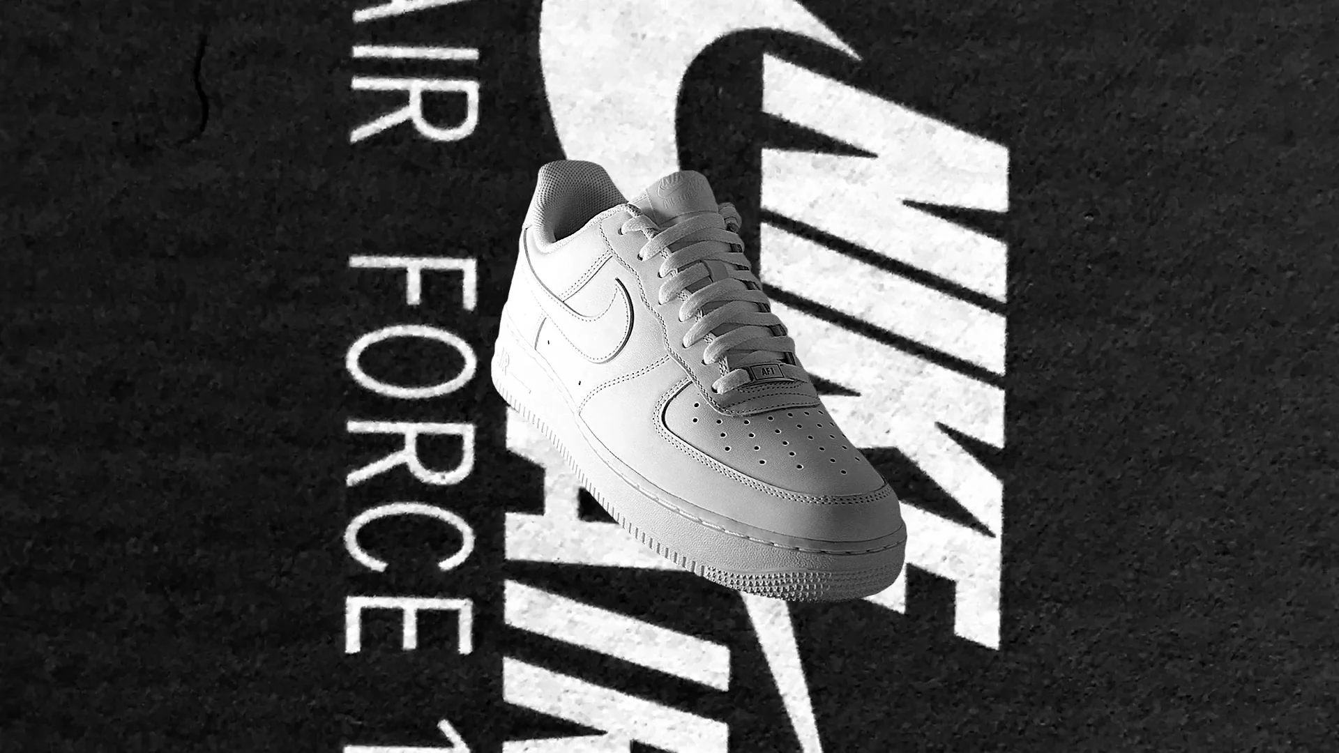 NIKE Air Force 1 Uptown