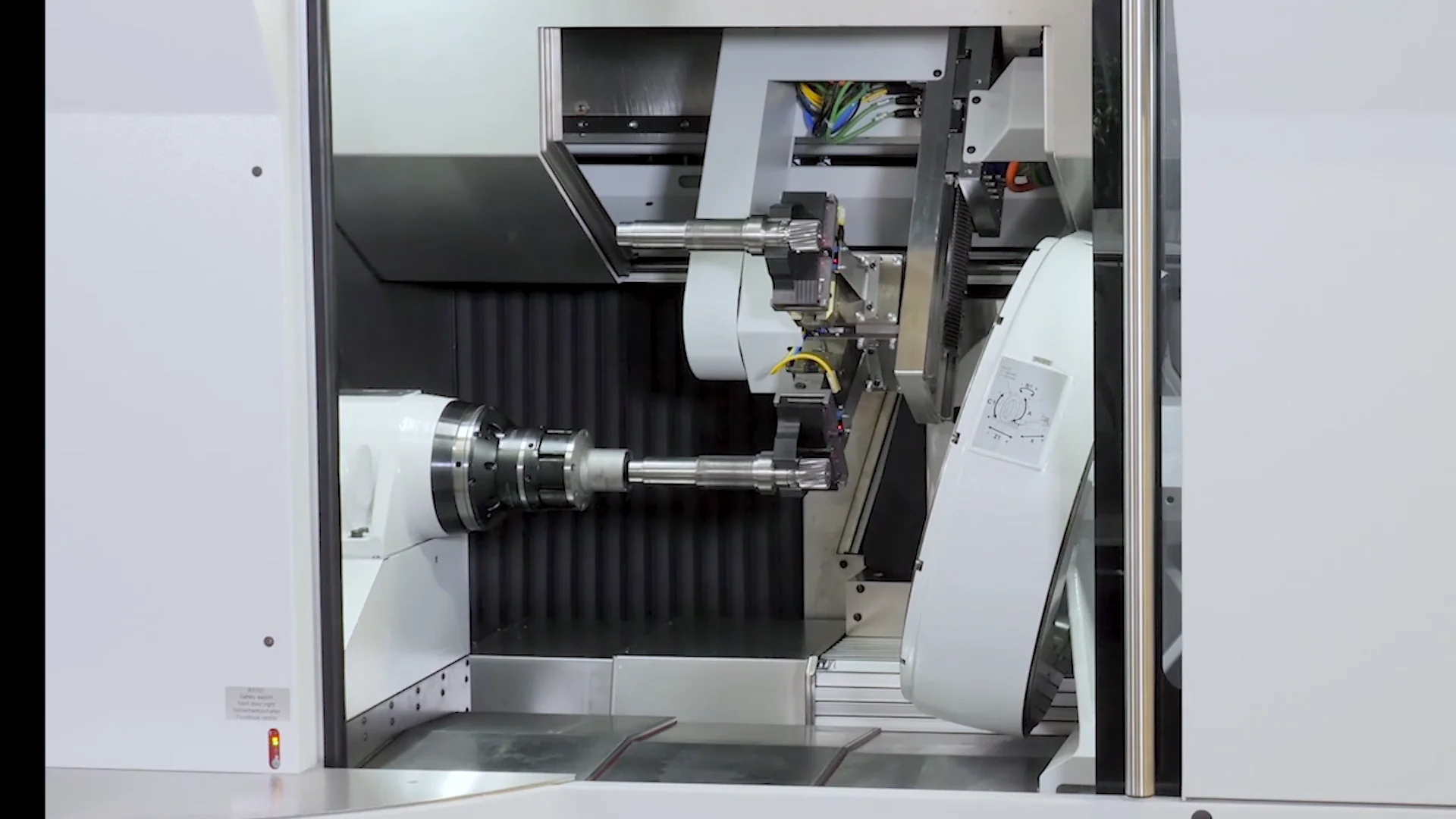 260HMS - シングルスピンドル・ホーニングソリューション