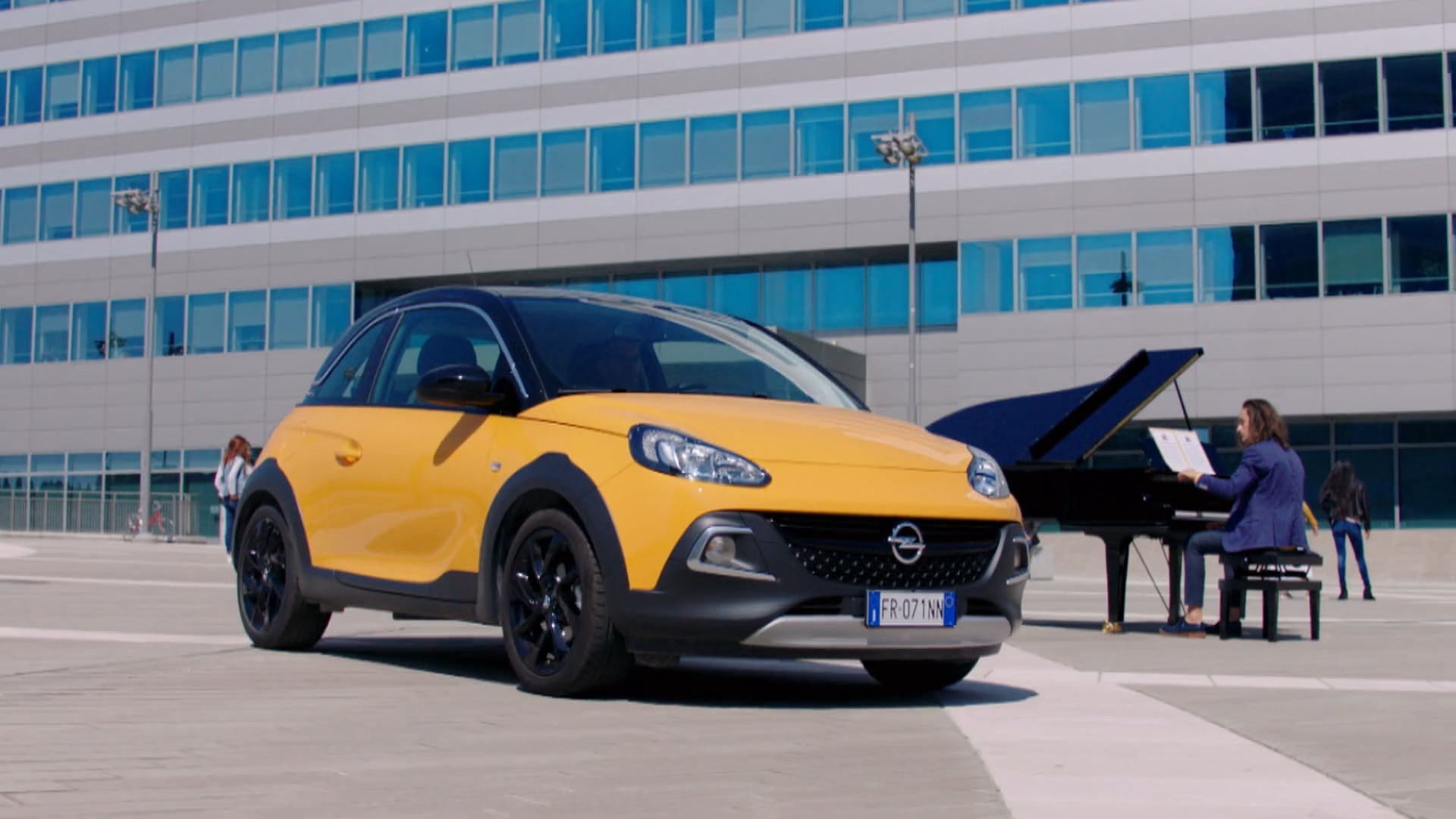 OPEL