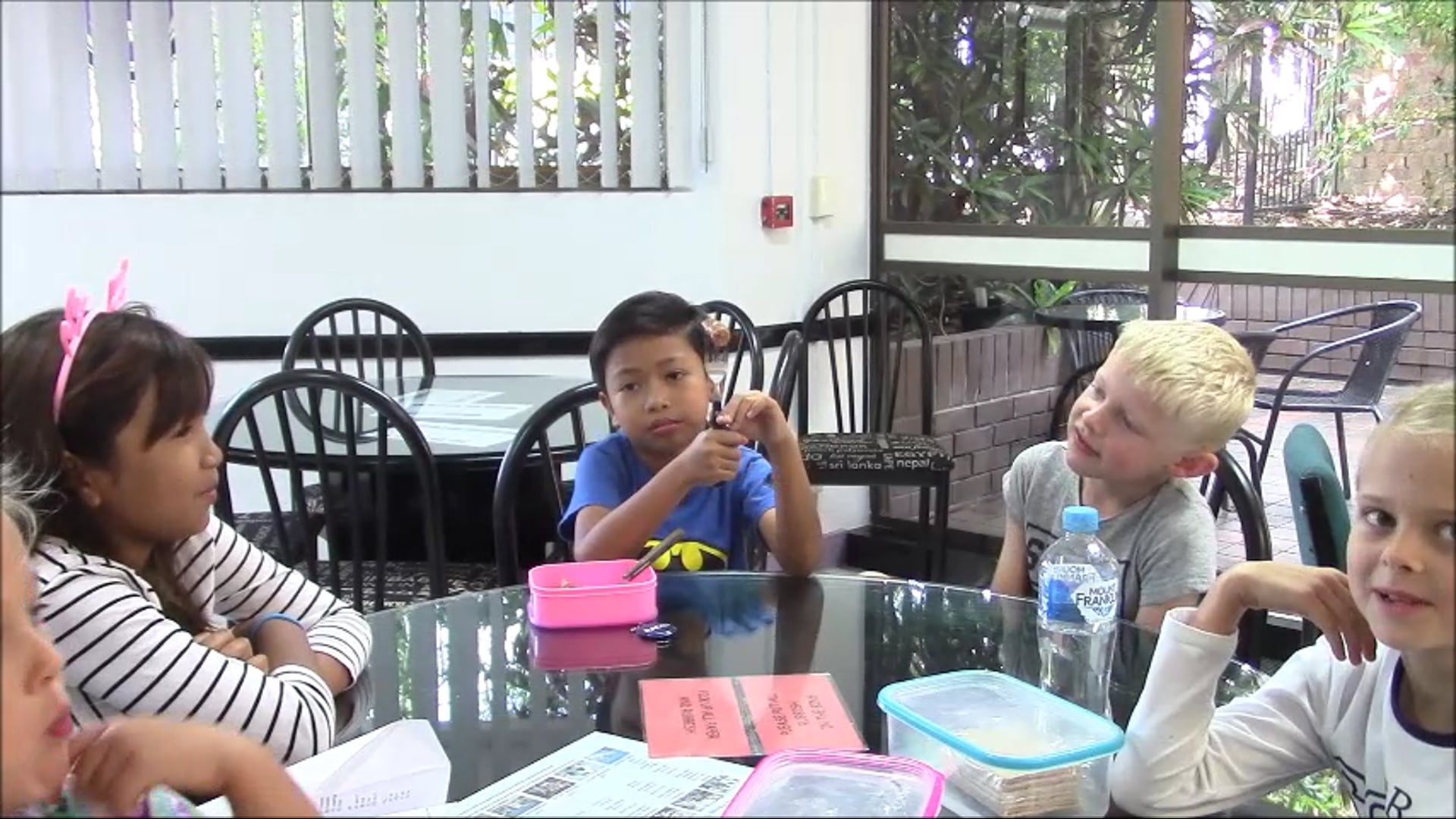 Kids English School