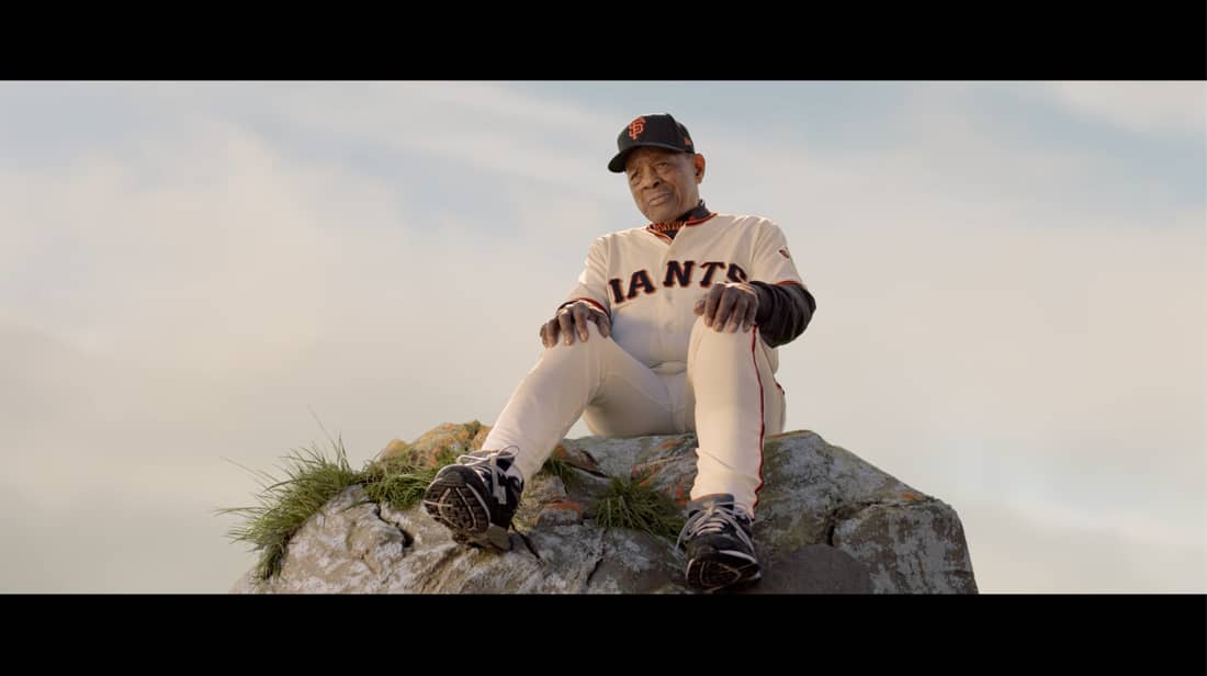 Video: The secrets of Buster Posey's baseball cap