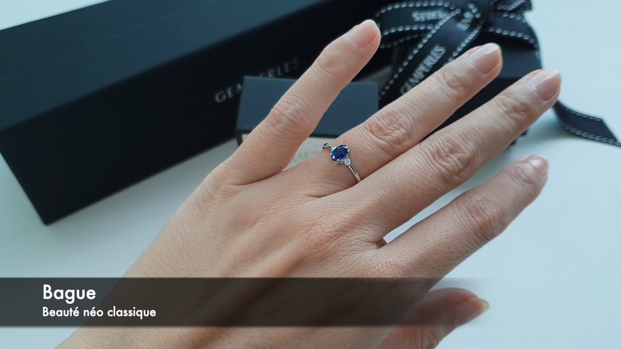 Bague beauté néo classique - Solitaire saphir épaulé de diamants - Gemperles