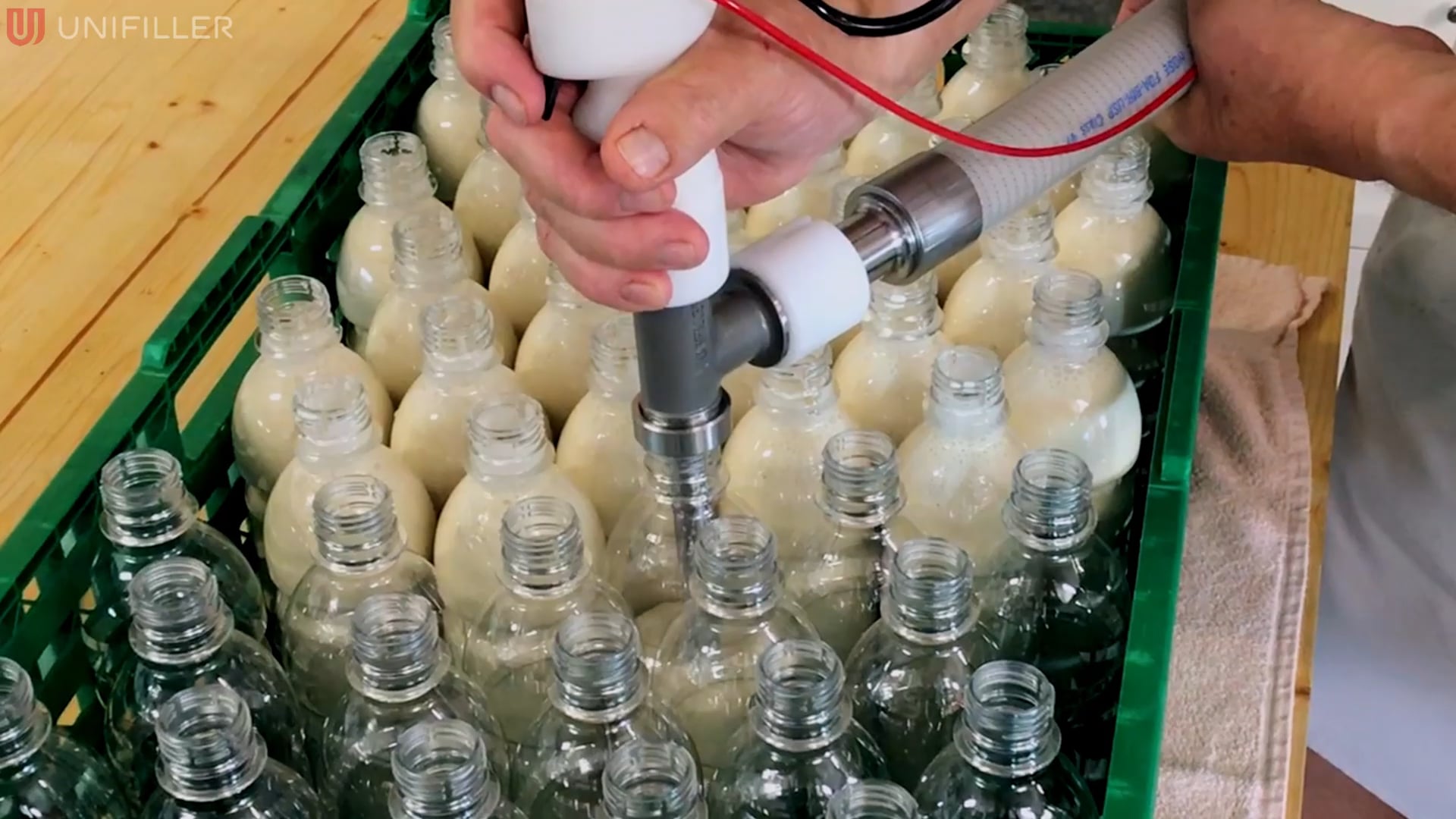 Unifiller Bottle Fill Nozzle on Vimeo