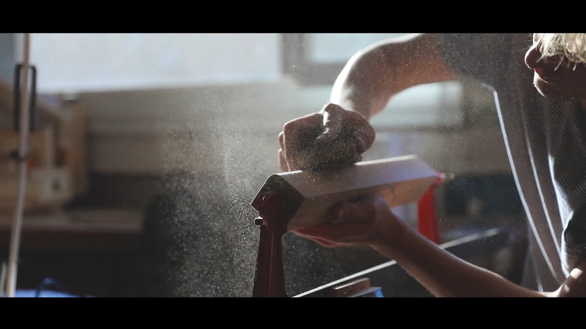 Clip promotionnel - Prisme Éditions