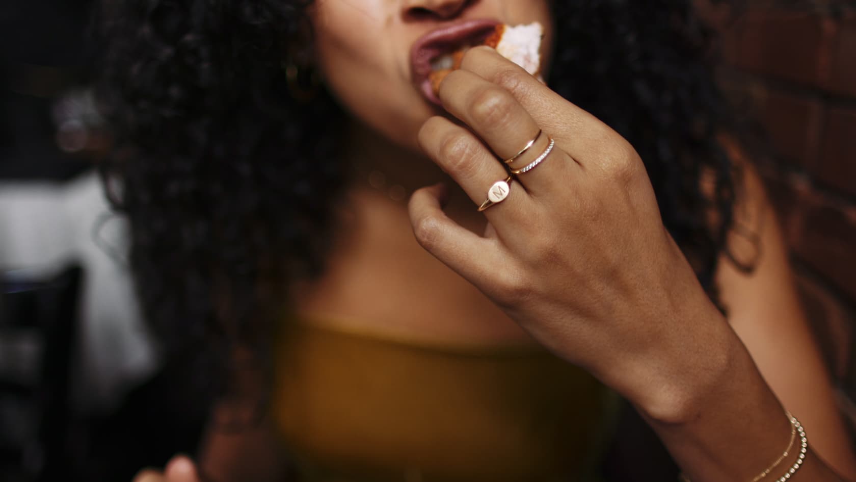 Mejuri Hulu Campaign Brand Video