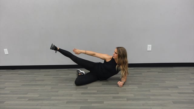 Bodyweight 80’s Leg Raises