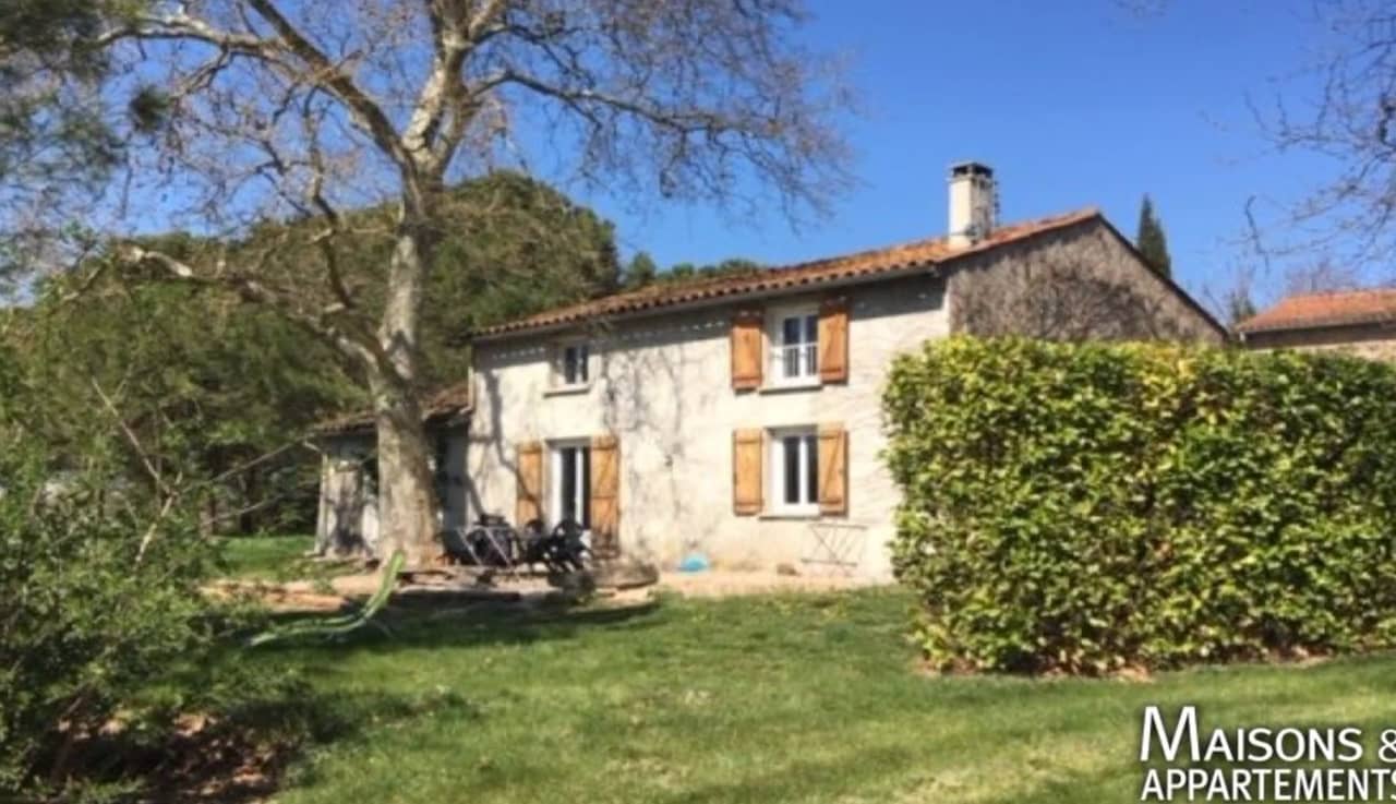 CASTRES - MAISON A VENDRE - 590 000 € - 340 m² - 9 pièces on Vimeo