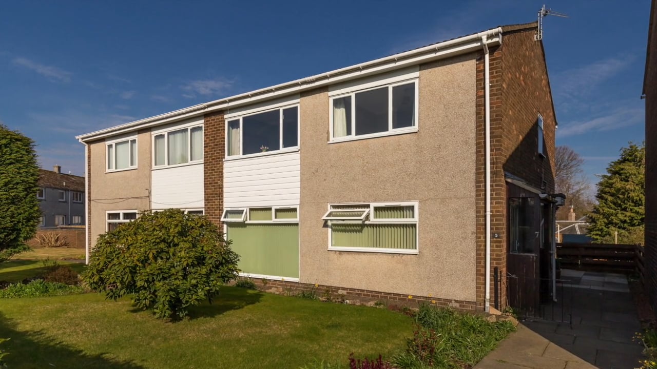 7 Malleny Avenue on Vimeo