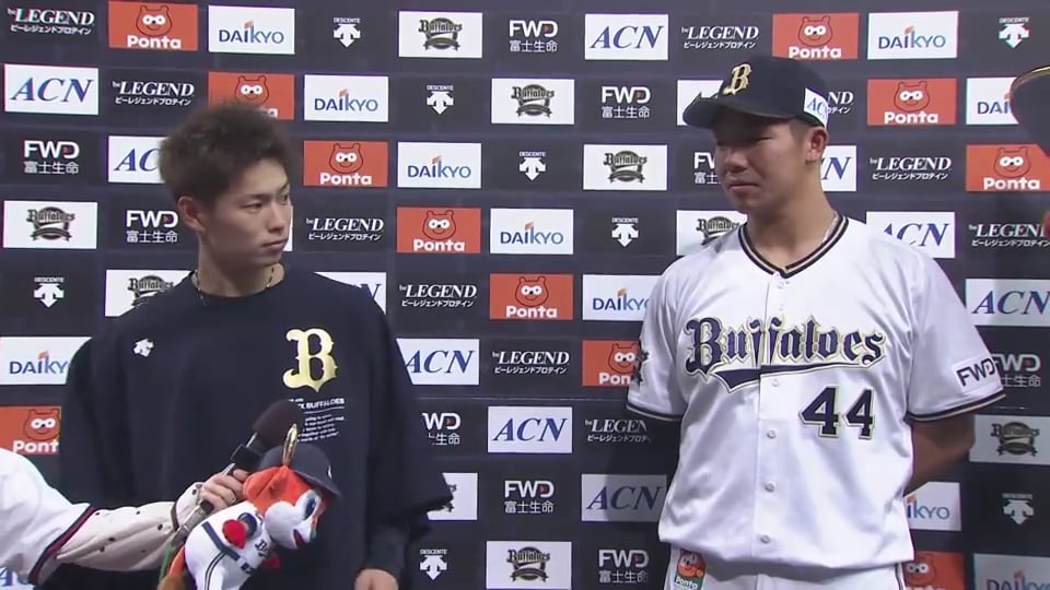 バファローズ・頓宮選手・山岡投手ヒーローインタビュー 2019/4/5 B-E