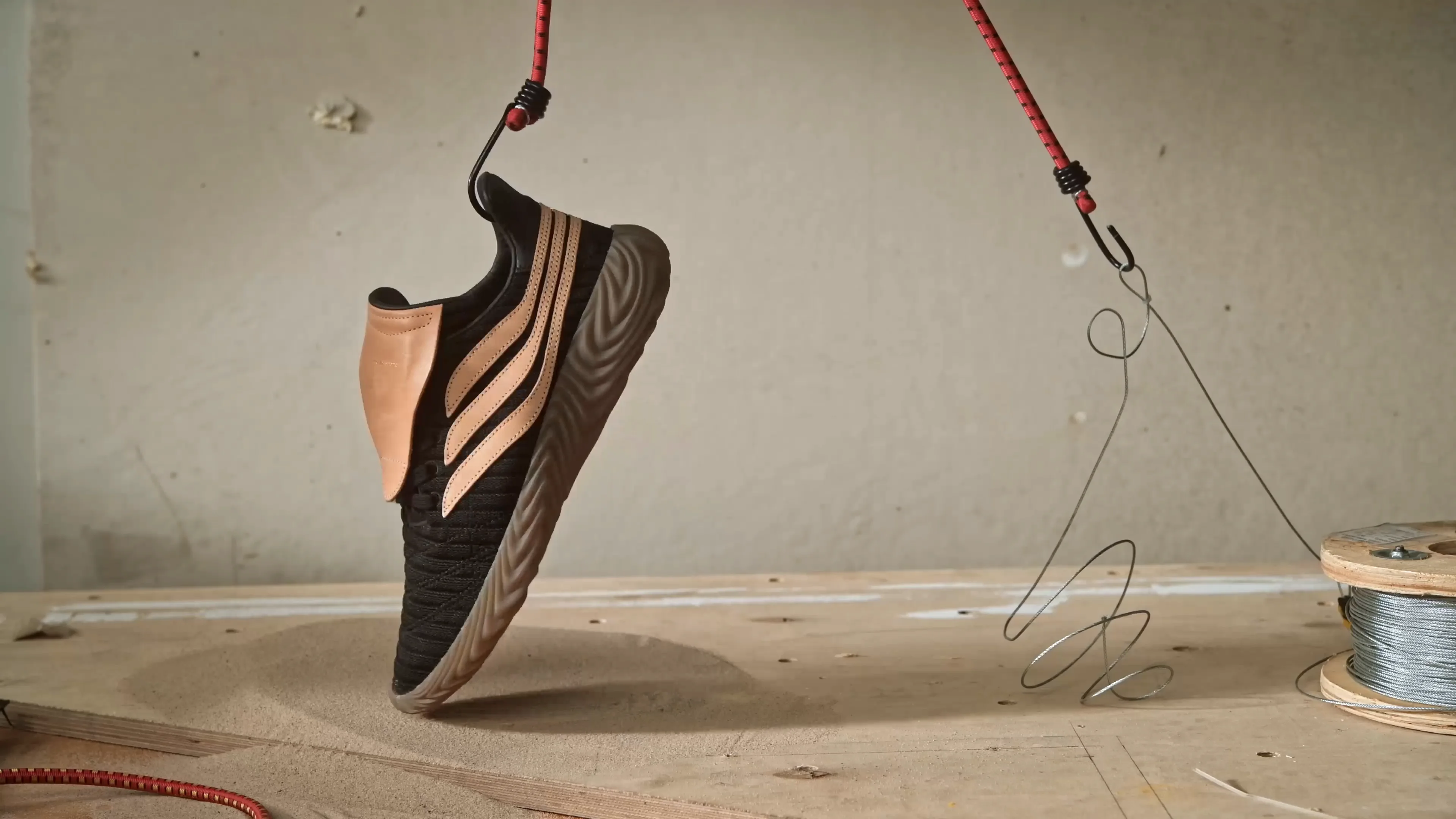 adidas Originals by Hender Schemeの新作は『LACOMBE』と『SOBAKOV』