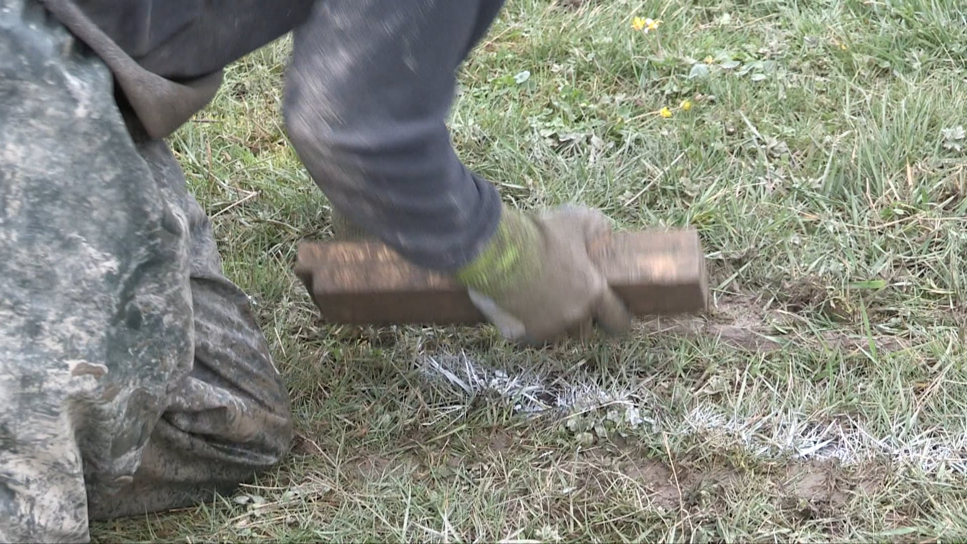 Inserting Det Cord - Corwen