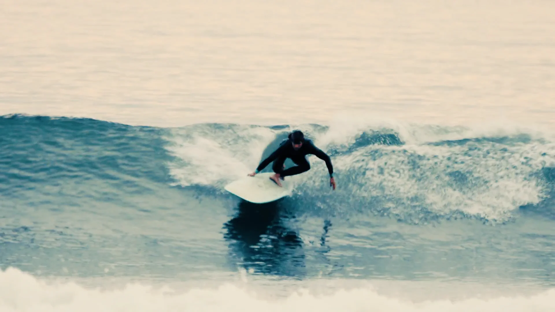 CJ Nelson Designs Colapintail Mid-Length Thunderbolt Red 8'9 CJ Nelson Designs Colapintail Mid-Length Thunderbolt Red 8'9