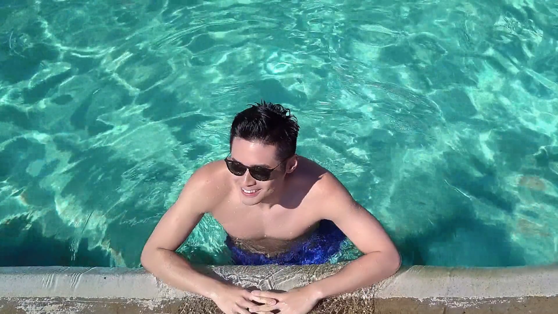 Qantas Airways "Your ultimate holiday of fun in Australia"