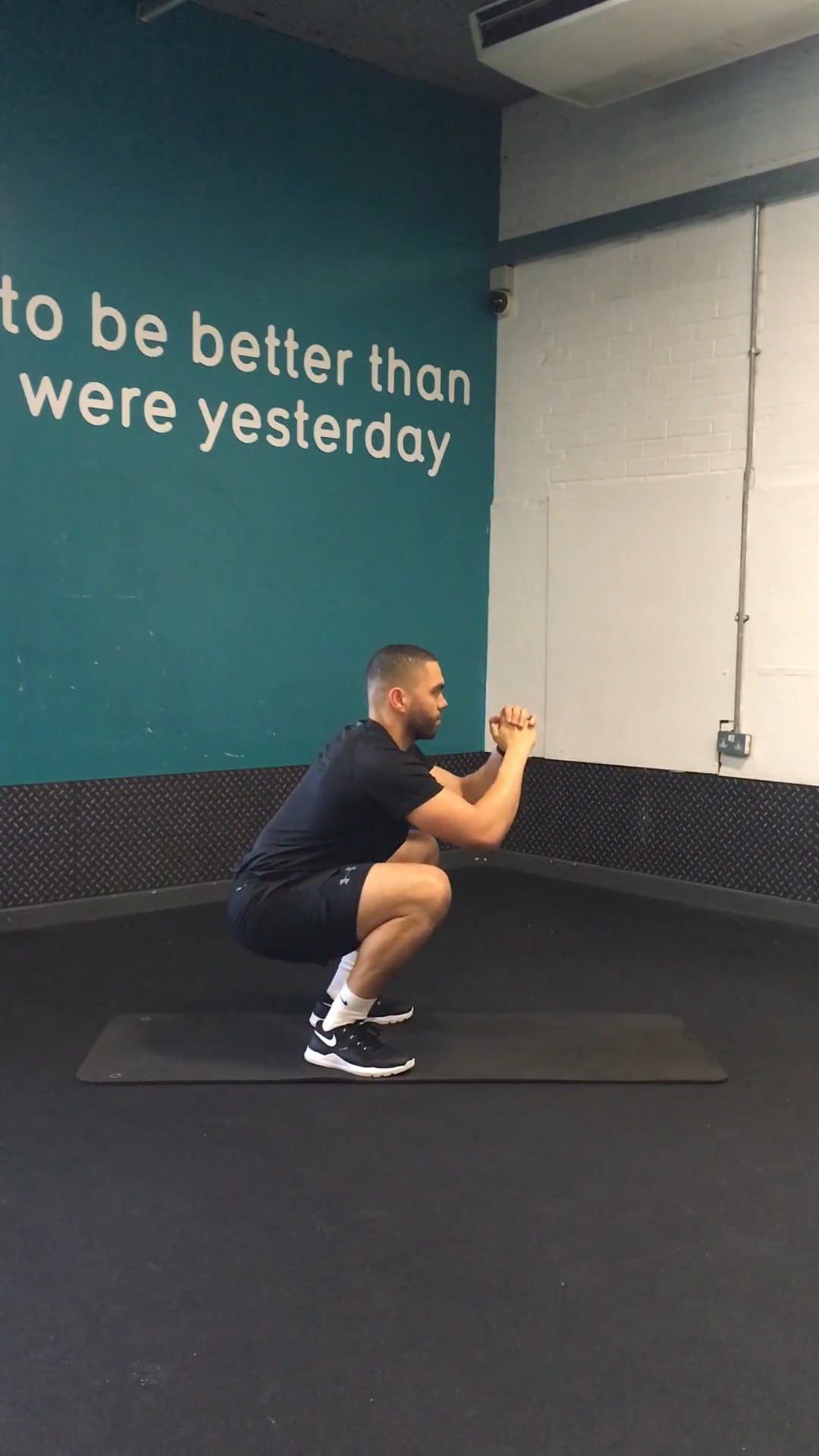 Bodyweight Squat On Vimeo 8367