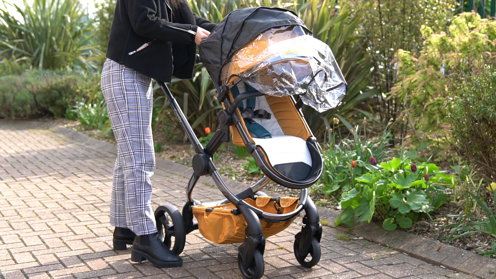 How to fit a rain cover on an iCandy Peach