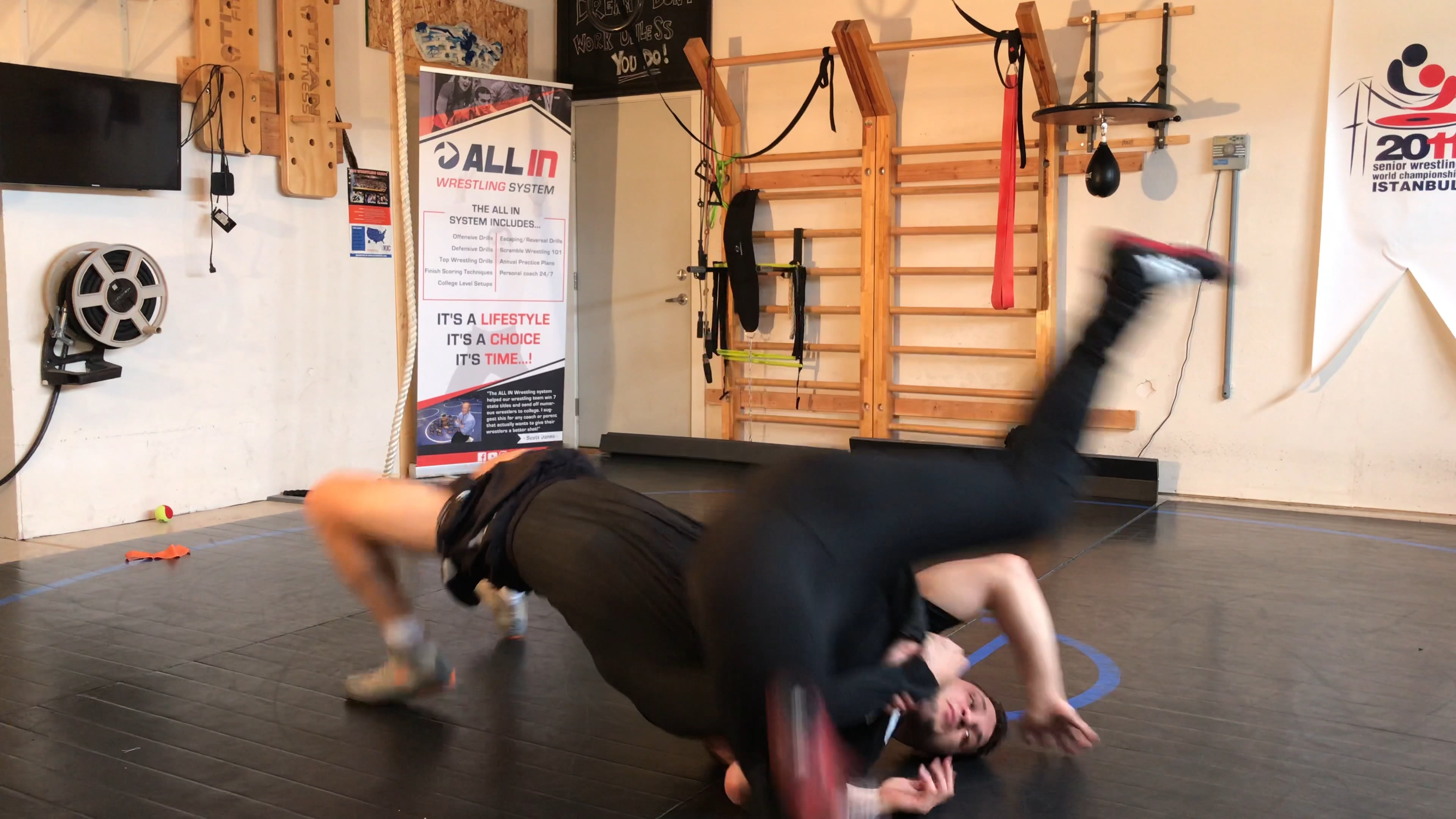 Top Rib Crushing Gut on Vimeo