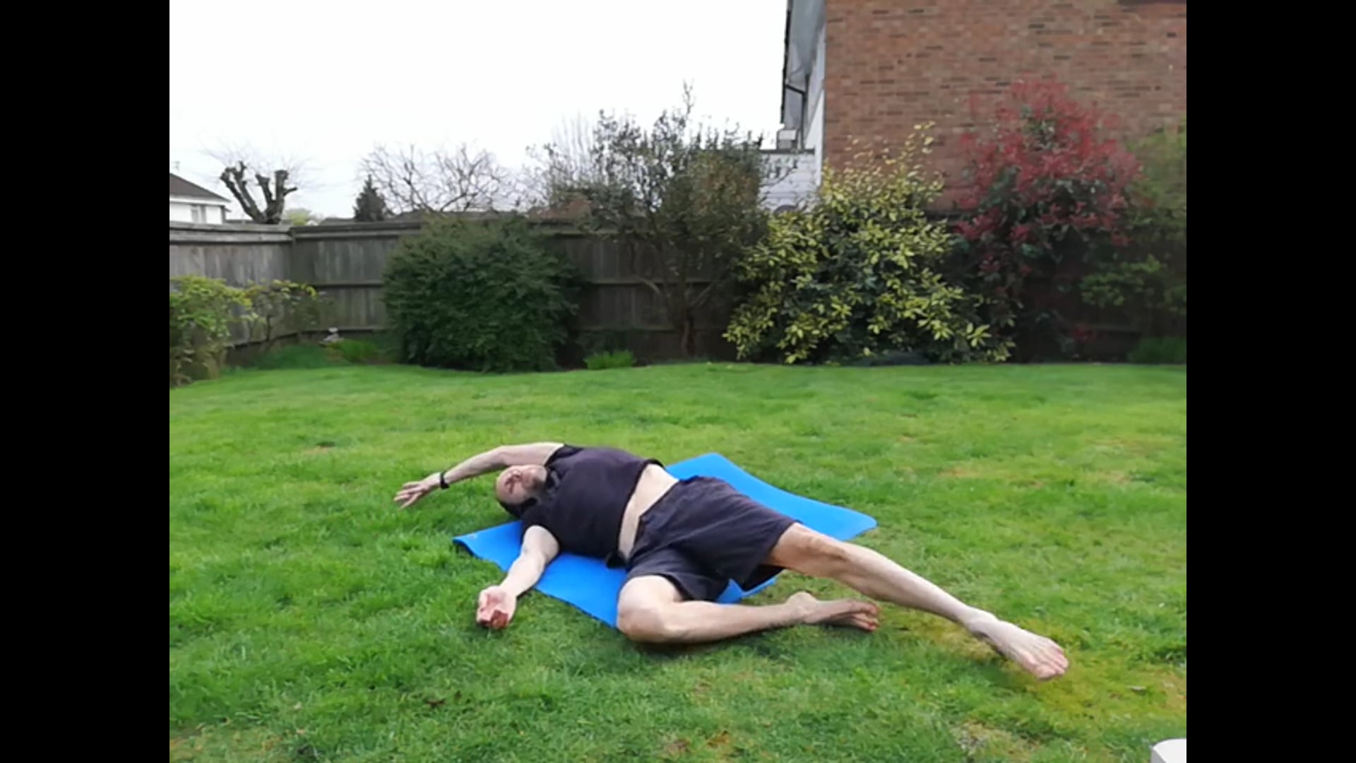 Mobilise hips spine shoulder