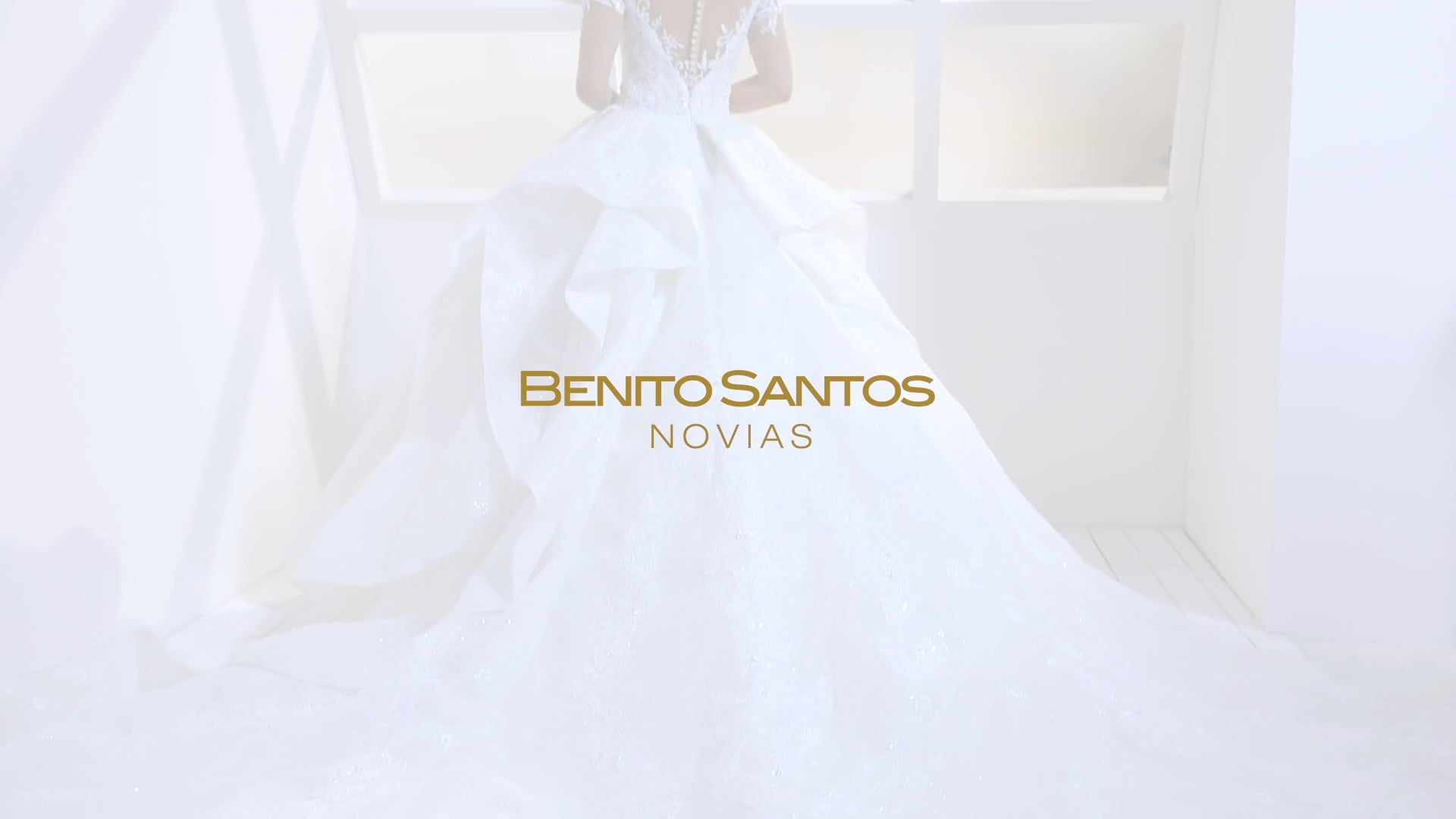 Benito Santos. Novias 2019