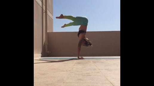 Firefly, Handstand, Bound Angle Variation