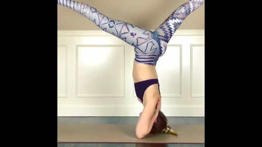 Straddle Split in Handstand Variation