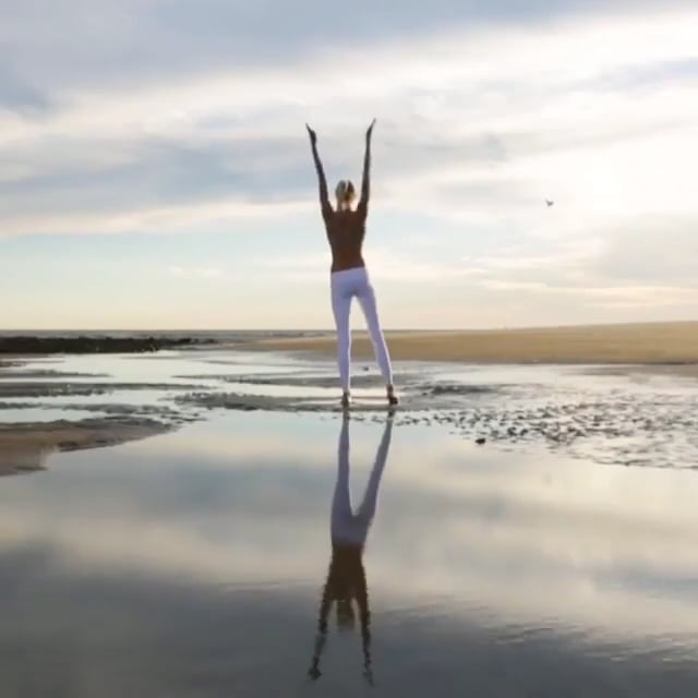 Upward Salute, Bird of Paradise