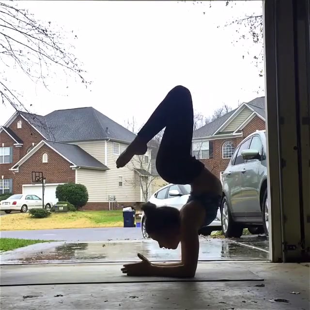One Legged Stretched Out Scorpion, Scorpion Variation
