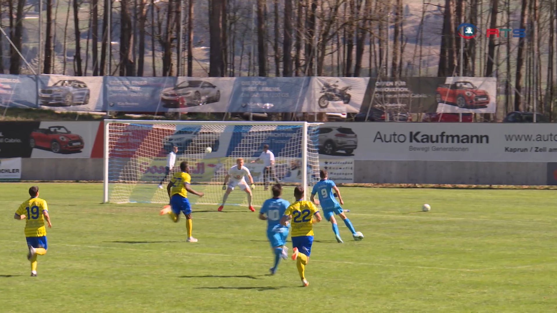 fussball-abwaertsspirale-des-fc-pinzgau-geht-gegen-vfb-hohenems-weiter