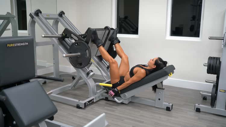 High foot discount placement leg presses