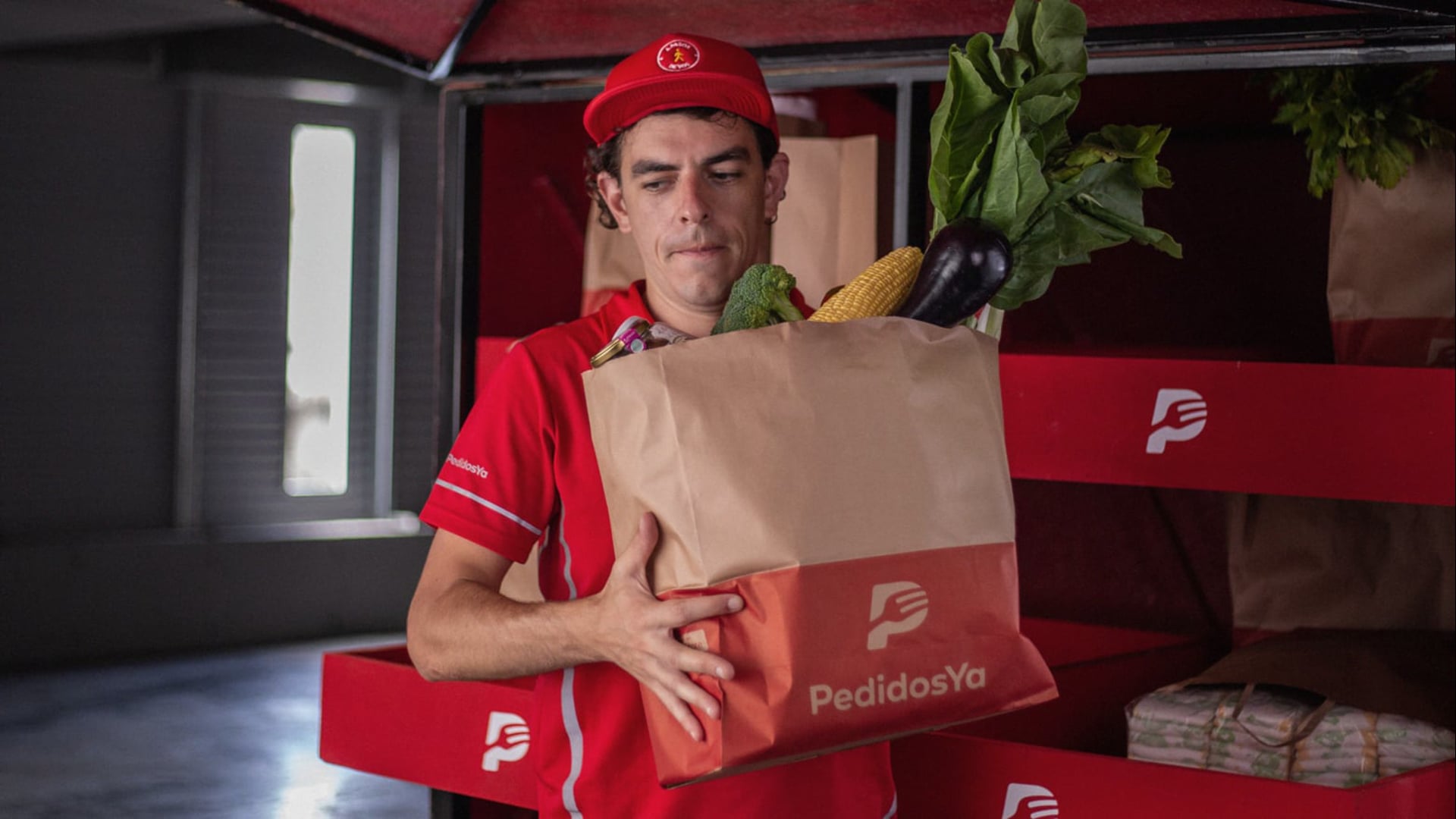 PEDIDOS YA-  CENA PARA 8