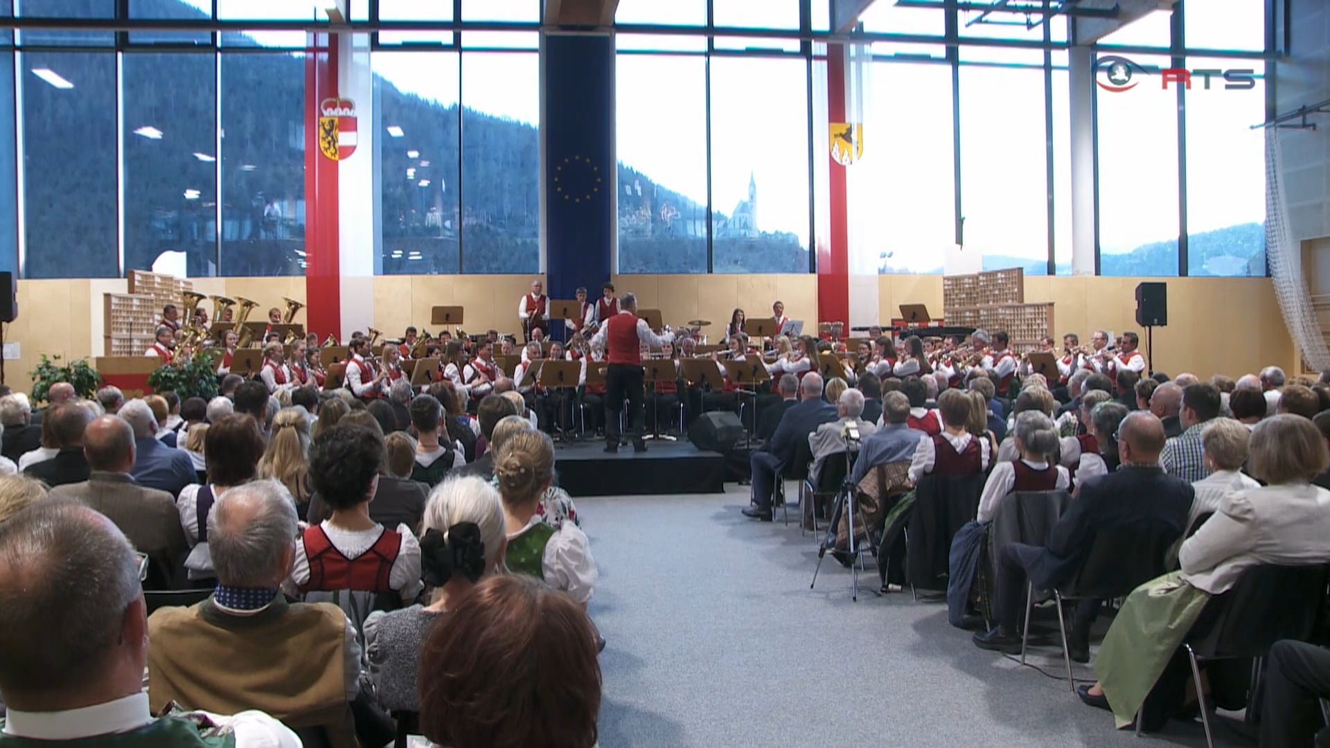 osterkonzert-mit-taktstockuebergabe-in-der-buergermusik-tamsweg