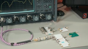 12G SDI射频连接器回波损耗演示