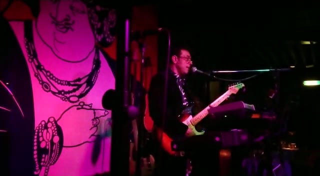 Johnny-D - Singer, guitar & keyboard player, Dj video preview